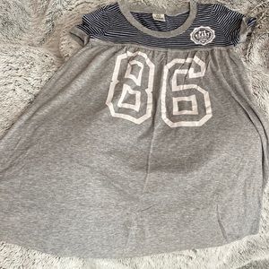 VS Pink size Small Nightshirt